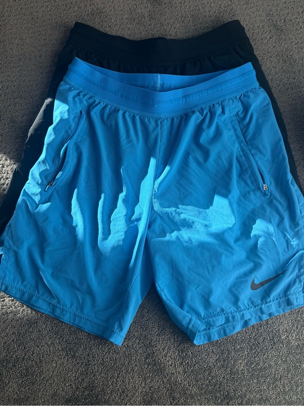 Nike men’s shorts size medium